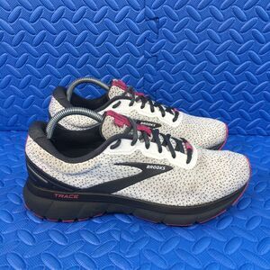 Brooks Trace 1 Womens Shoes Size 10B Gray Comfortable Running Sneakers